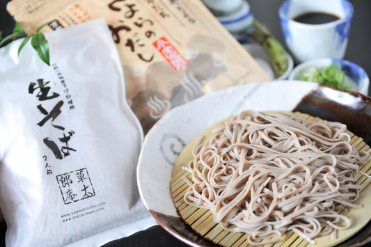 阿蘇産そば粉 生そば 2人前(あごだしつゆ付)