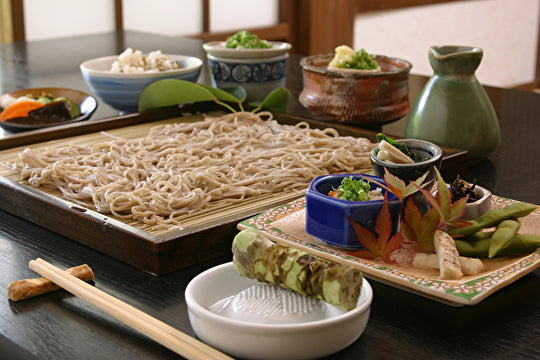 阿蘇熊本県産そば粉使用 生そば 2人前 あごだし つゆ付き 200g × 1袋 (一人前100g×2食)